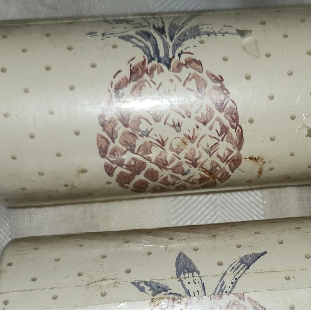 Ginger Tree Designs PINEAPPLE Wallpaper Roll , 2 Rolls